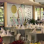 Magnolia Hotel 3*