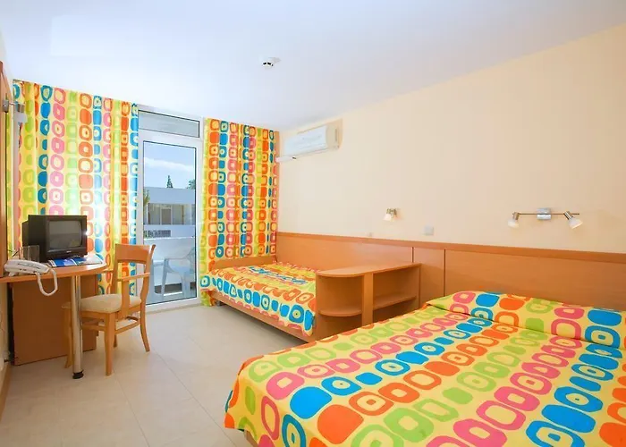 Magnolia Албена