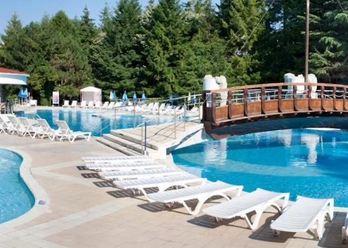 Готель Magnolia